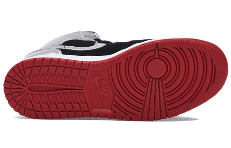 (GS) Air Jordan 1 Retro Mid 'Johnny Kilroy' 554725-057