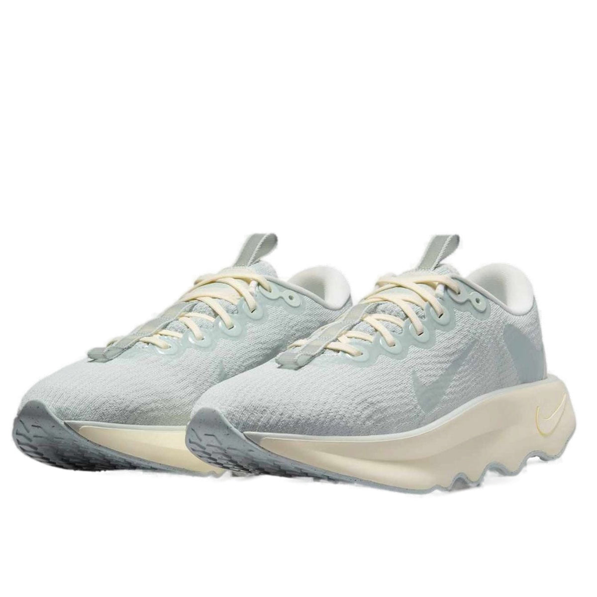 (WMNS) Nike Motiva 'Barely Grey Pale Ivory' HQ3491-099