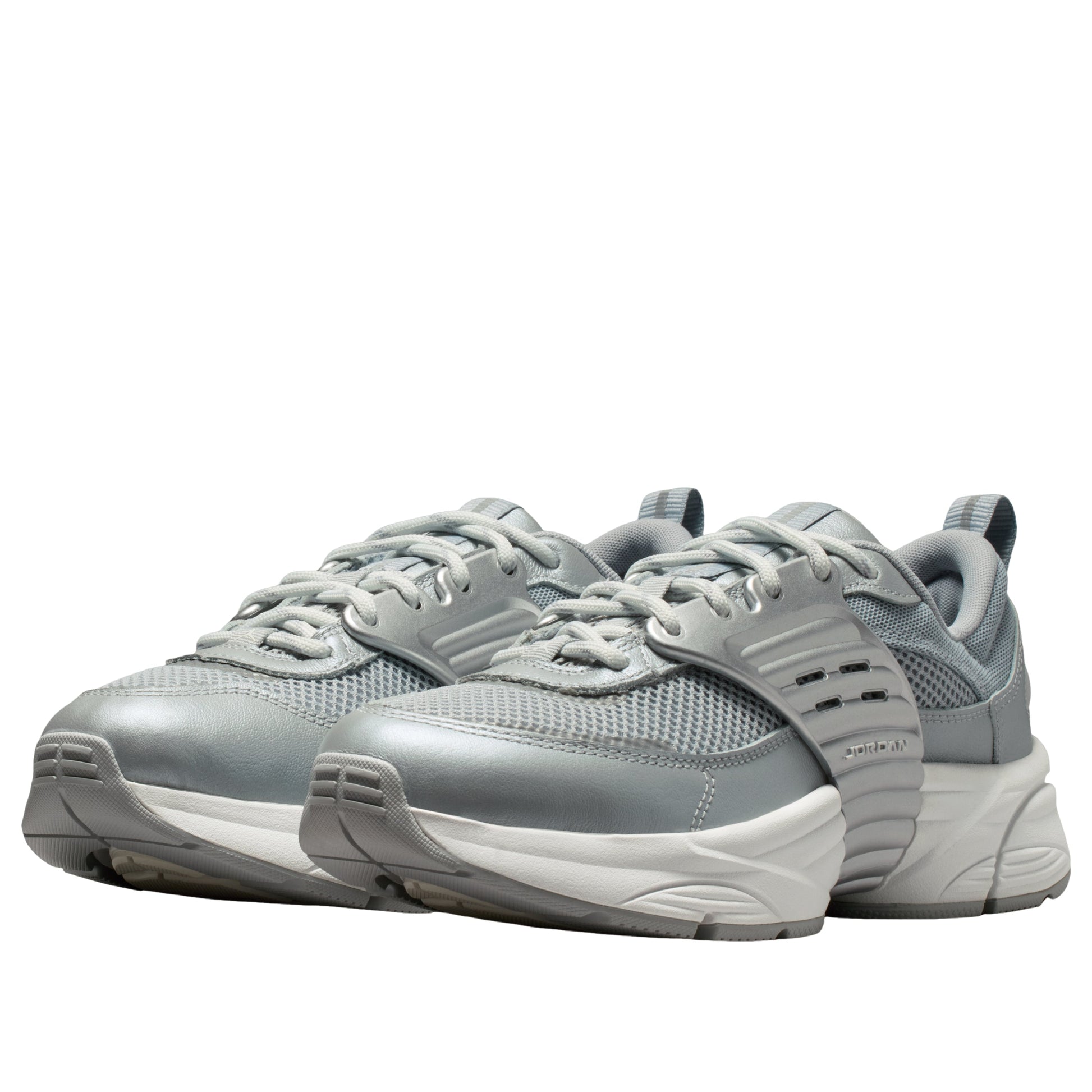 (WMNS) Air Jordan Trunner O/S 'Swan Wolf Grey Silver' IR1839-100