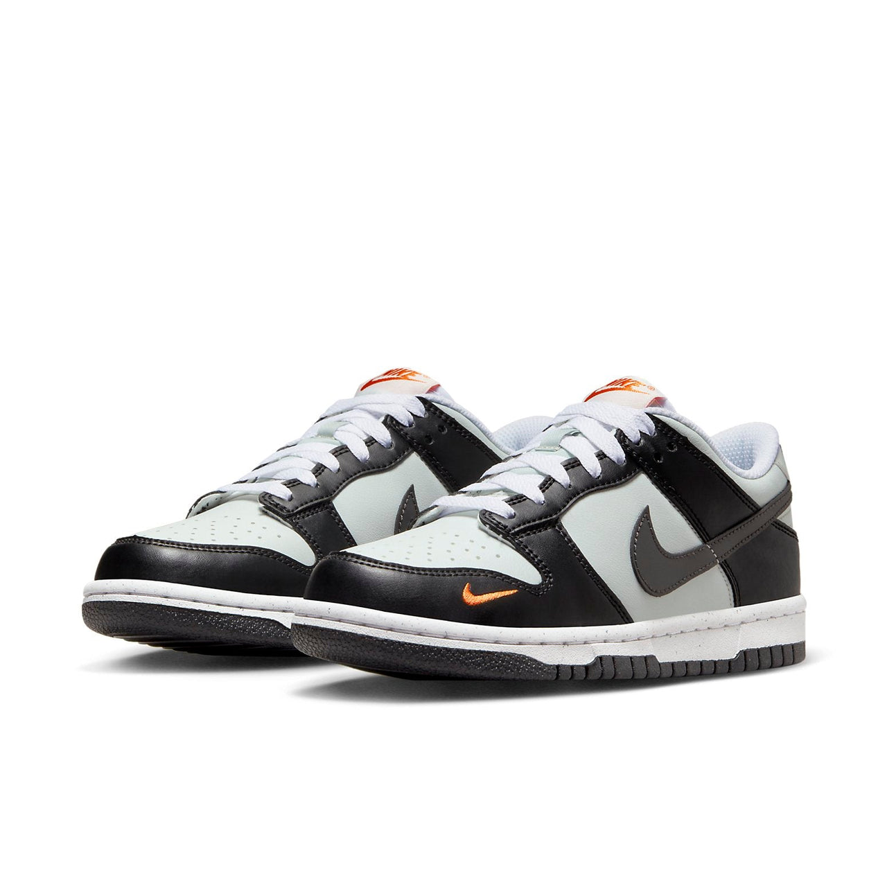 (GS) Nike Dunk Low 'Black Bright Mandarin' FN7784-001
