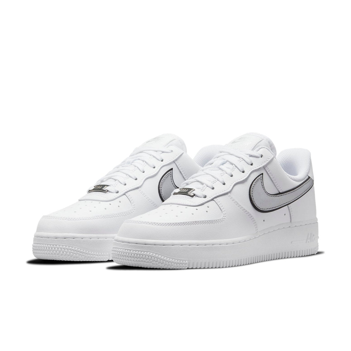 (WMNS) Nike Air Force 1 '07 Essential 'White Metallic Silver' DD1523-100