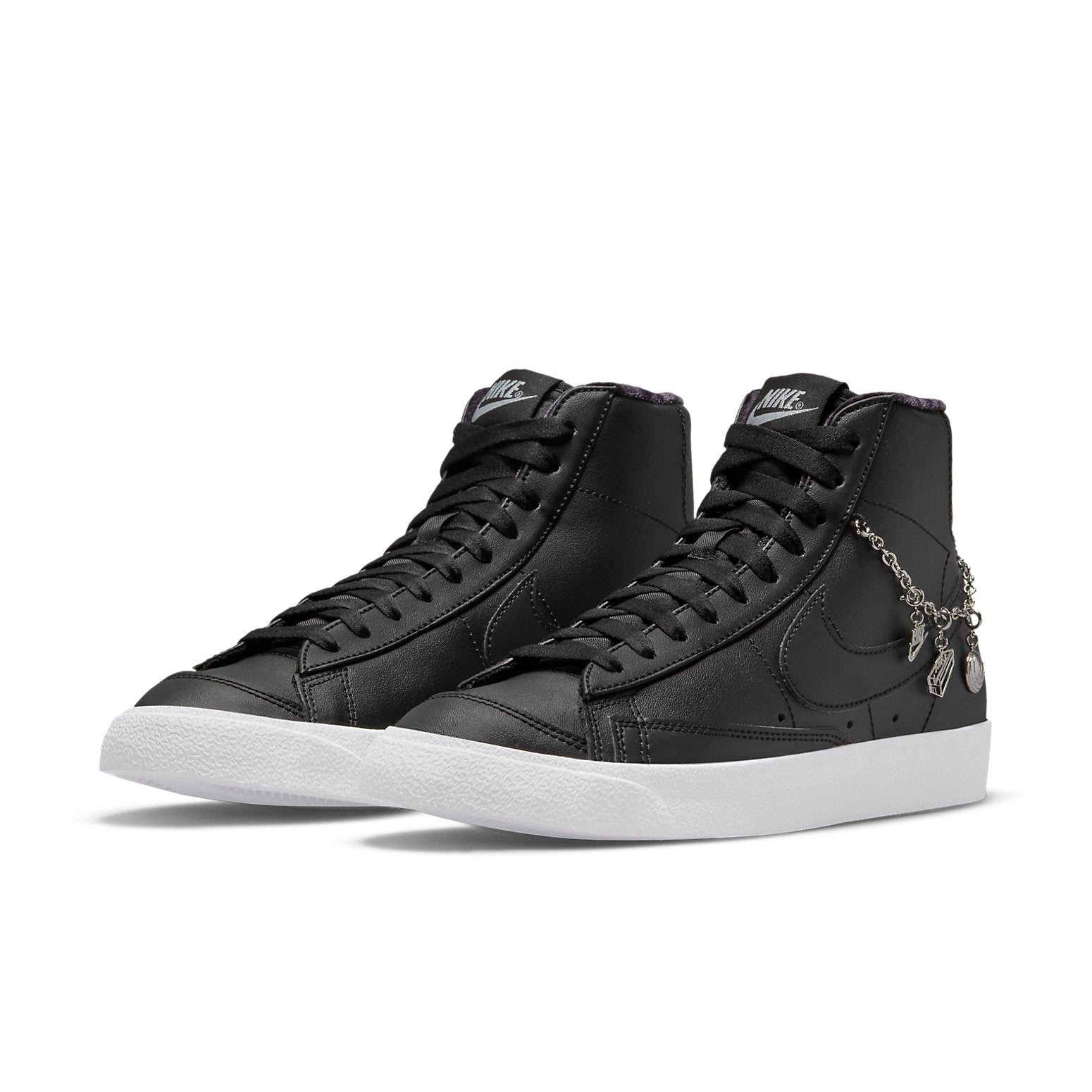 (WMNS) Nike Blazer Mid '77 LX 'Lucky Charms - Black' DM0850-001