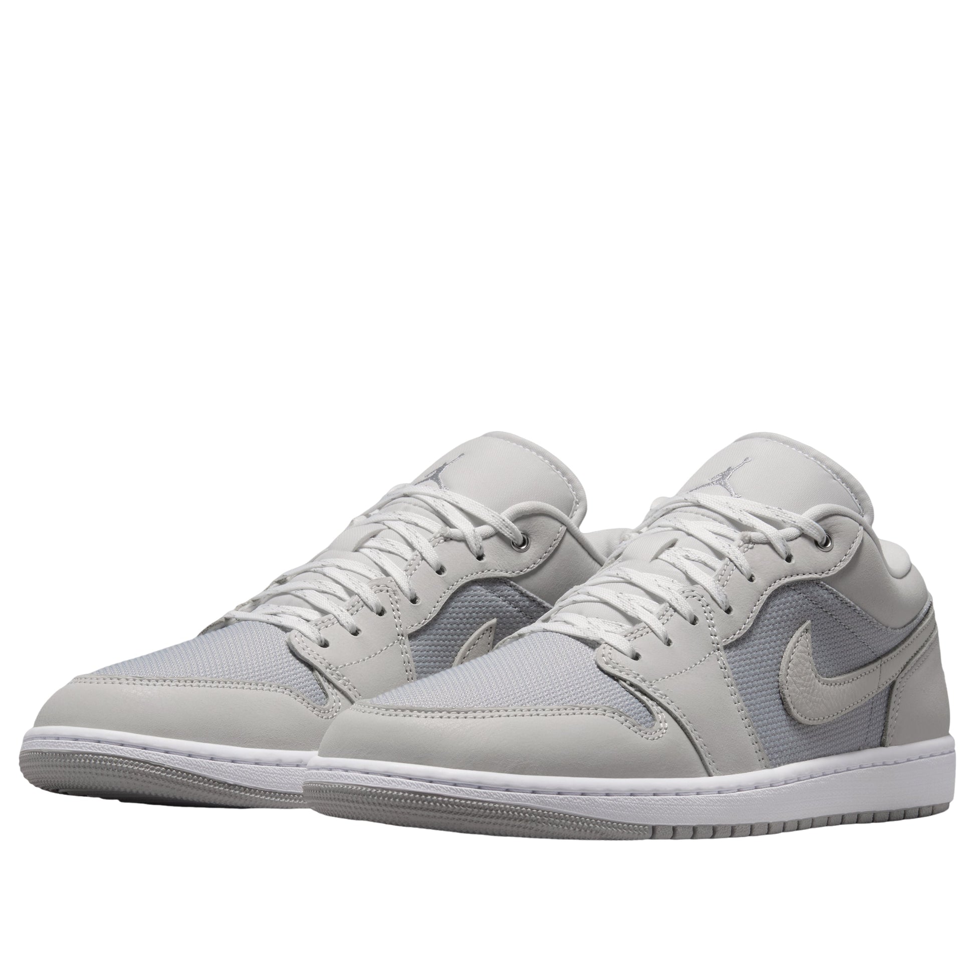 Air Jordan 1 Low SE 'Off White Light Smoke Grey' IO2049-100