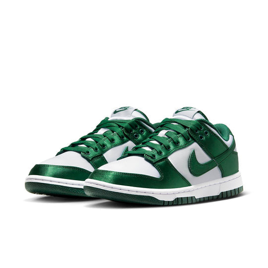 (WMNS) Nike Dunk Low 'Satin Green' DX5931-100