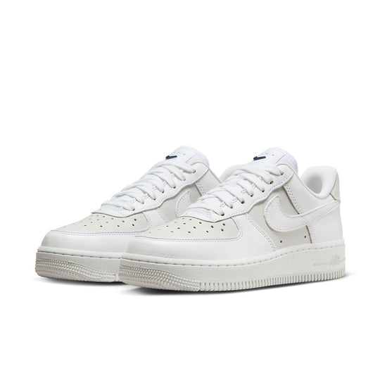 (WMNS) Nike Air Force 1 Low 'White Light Smoke Grey' DZ2708-102