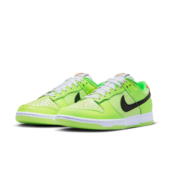 Nike Dunk Low SE 'Splash' FJ4610-702