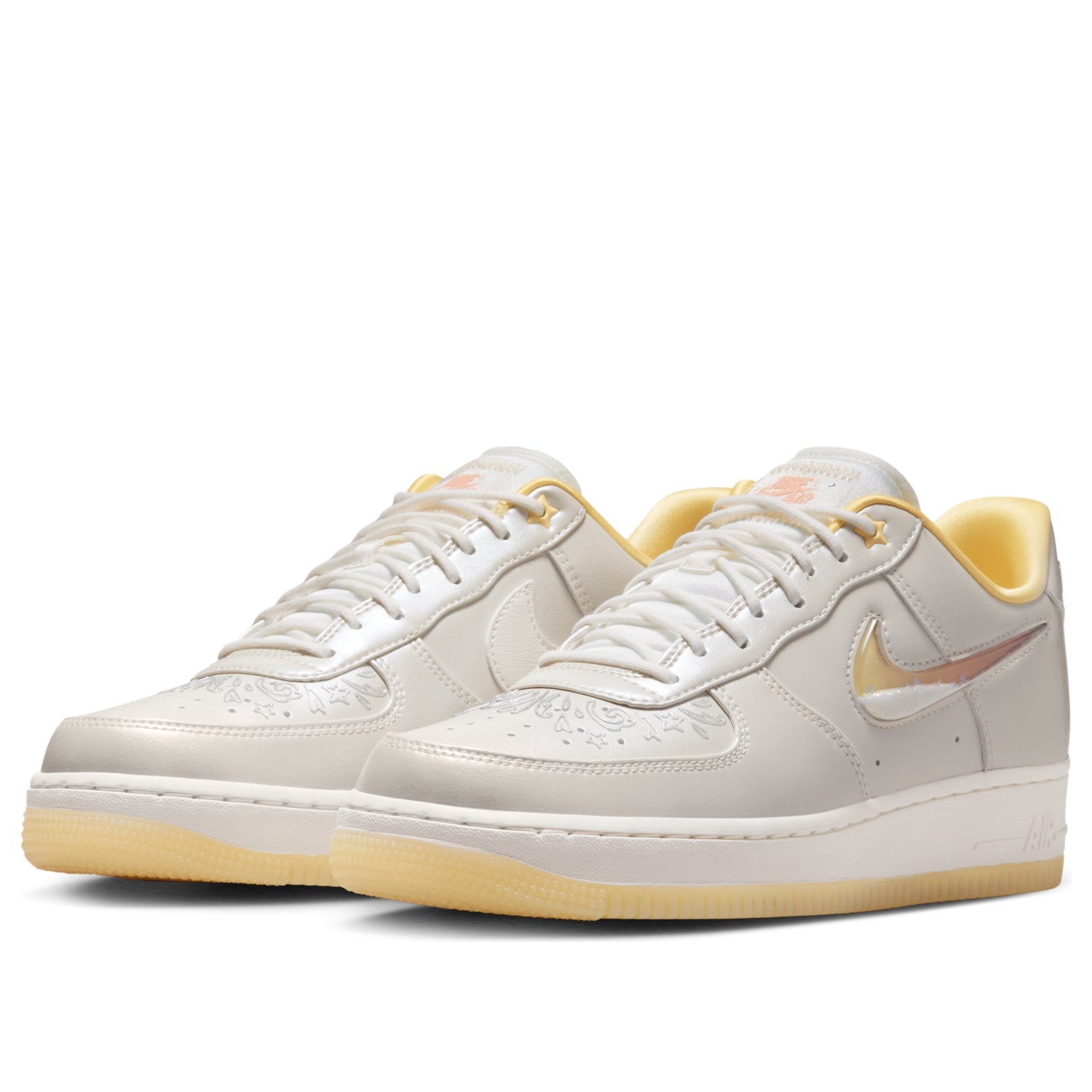 (WMNS) Nike Air Force 1 '07 'Sail Soft Yellow' IR8218-118