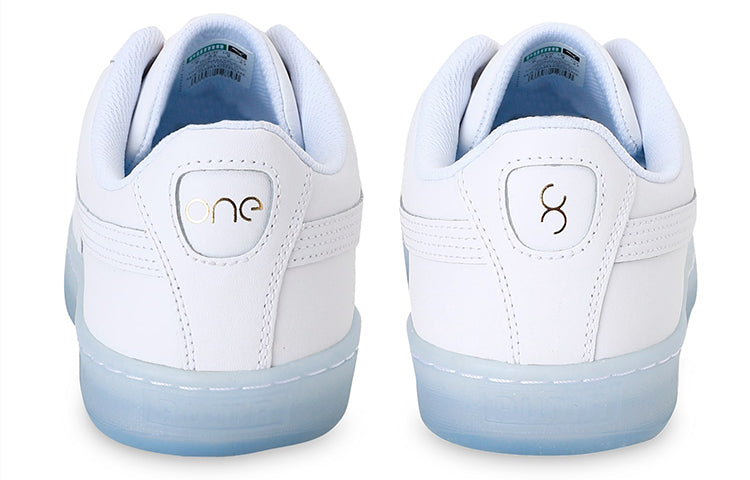 PUMA x Basket Classic one8 Sneakers White/Blue 368202-01