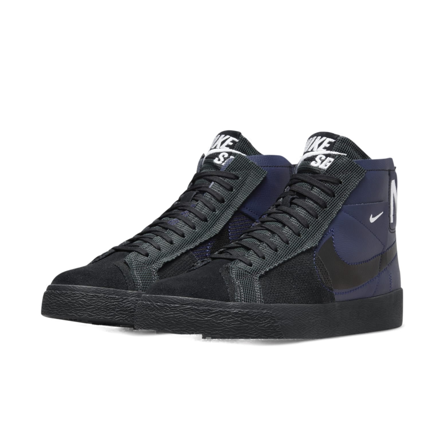 Nike SB Blazer Mid Premium 'Black/Navy' FD5113-400