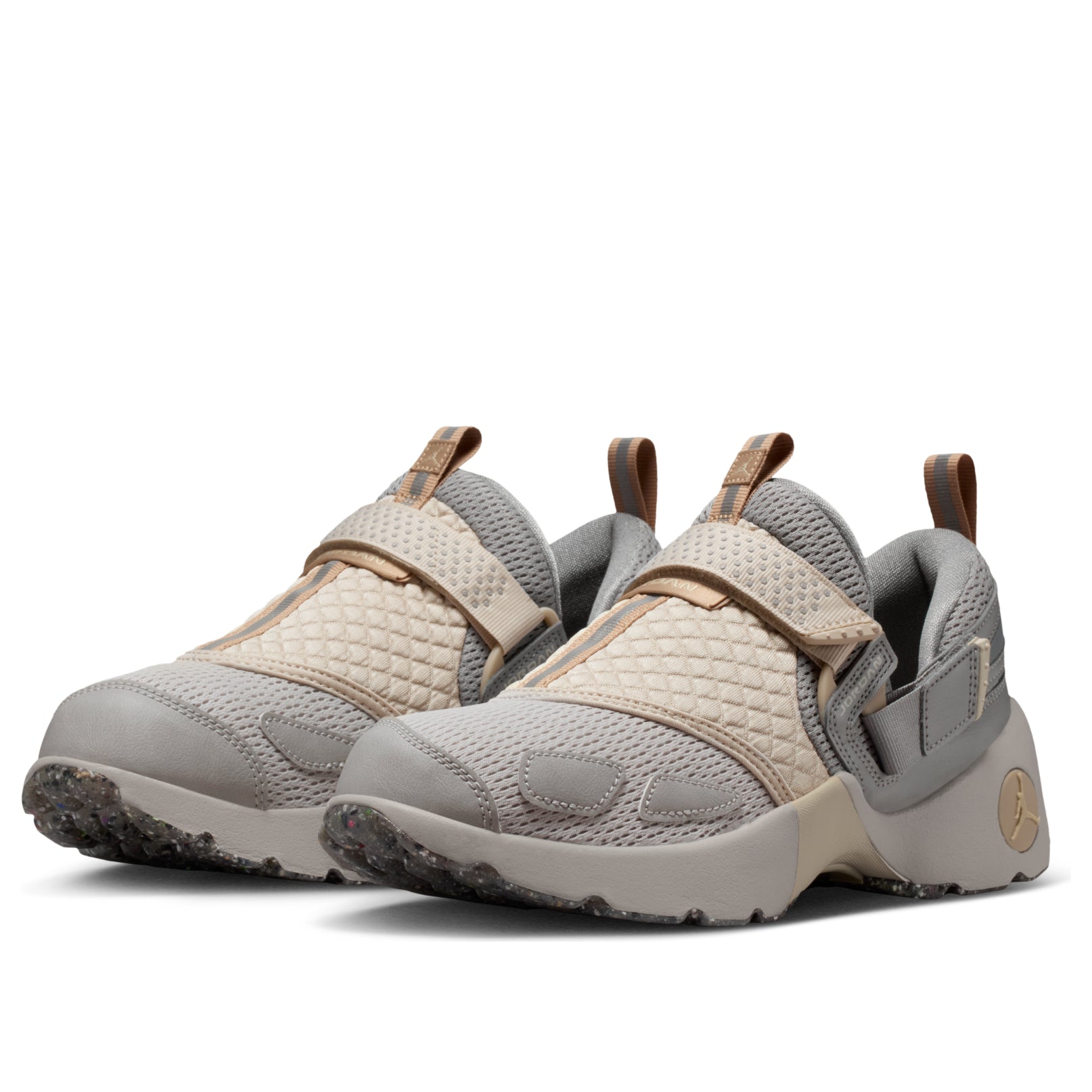(WMNS) Air Jordan Trunner LX 'Light Iron Ore' IQ2719-002