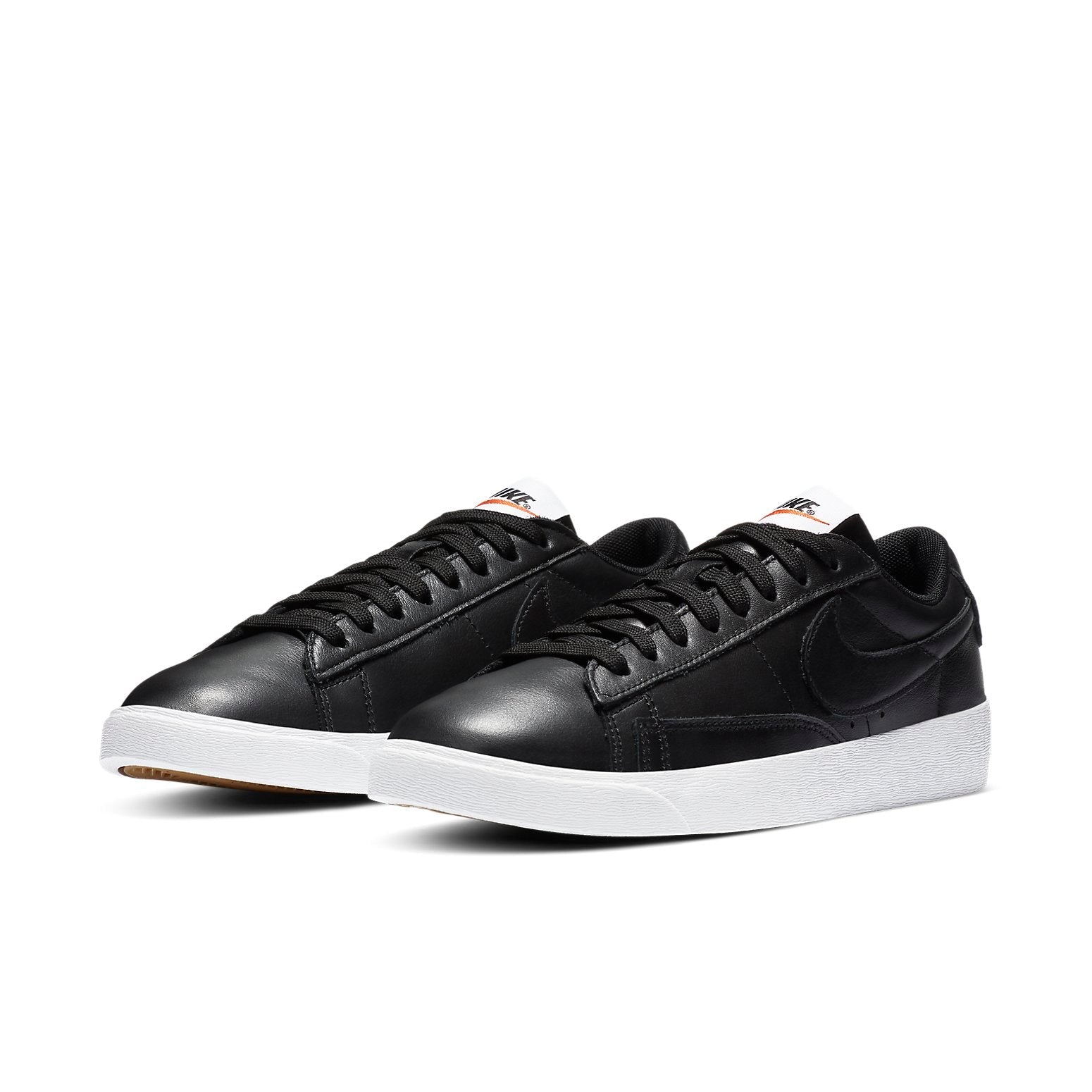 (WMNS) Nike Blazer Low LE 'Black White' AV9370-001