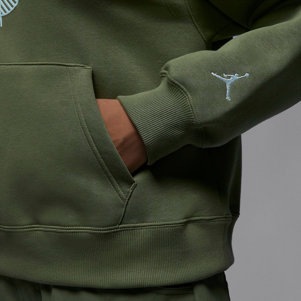 (WMNS) Air Jordan Brooklyn Fleece Graphic Hoodie 'Green' FD7155-340