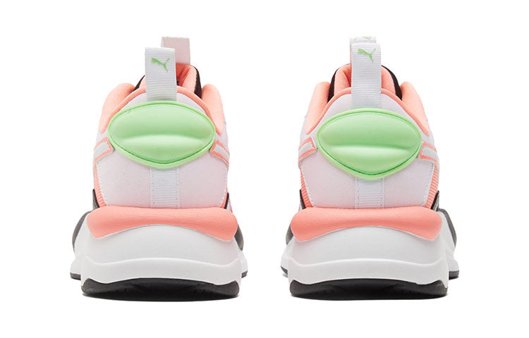 (WMNS) PUMA RS-Curve 'Energy Peach' 375782-01