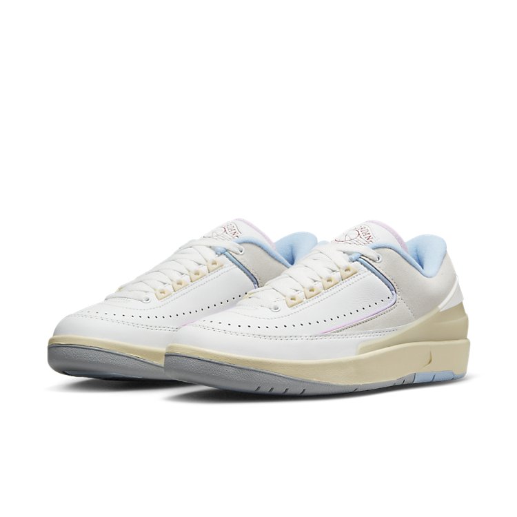 (WMNS) Air Jordan 2 Low 'Look, Up in the Air' DX4401-146