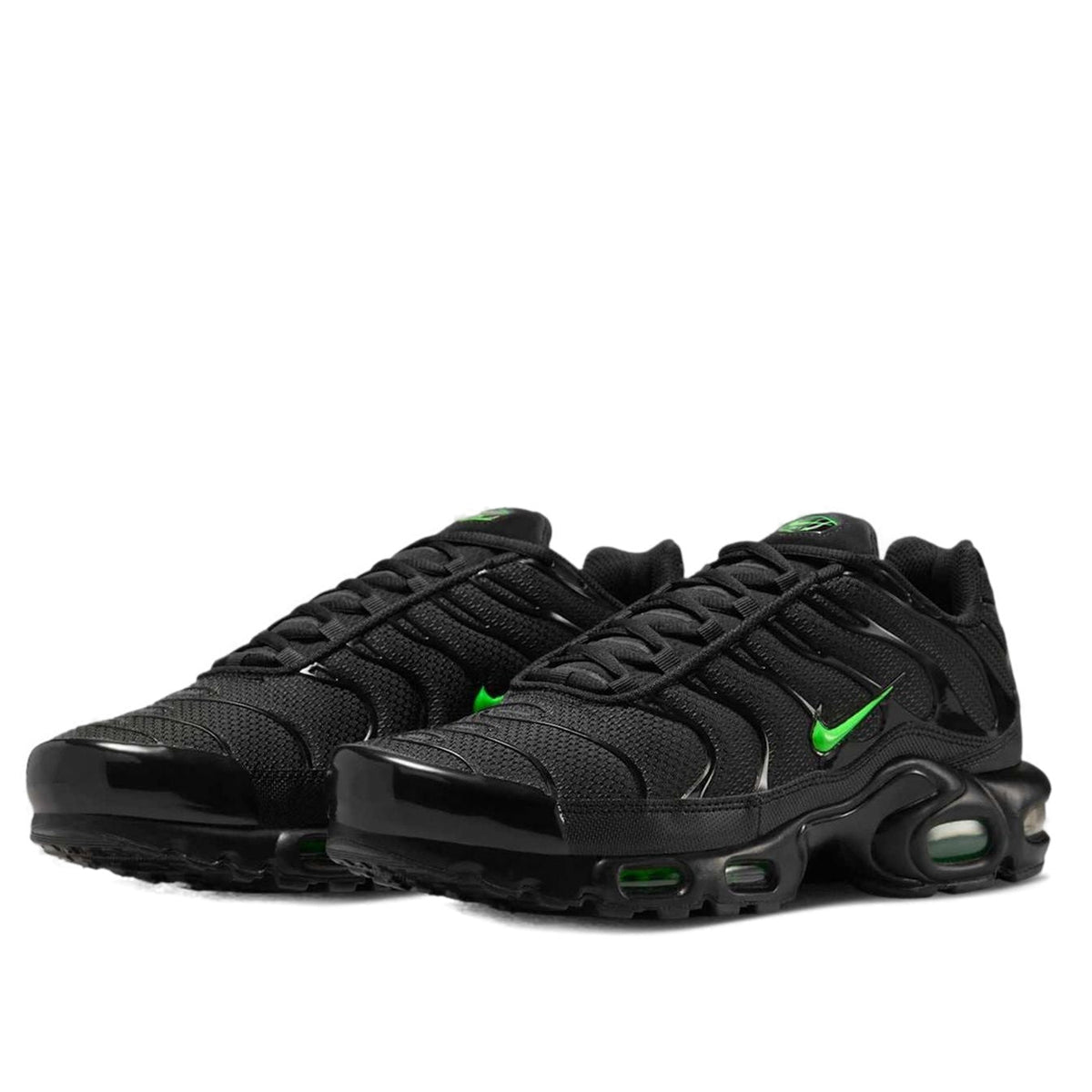 Nike Air Max Plus 'Black Green Strike' DM0032-024