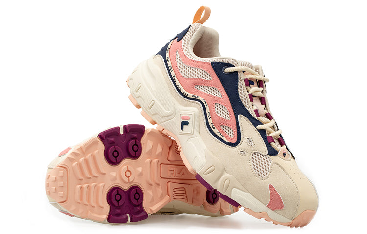 (WMNS) Fila Running Shoes White/Pink/Black T12W031104FAN
