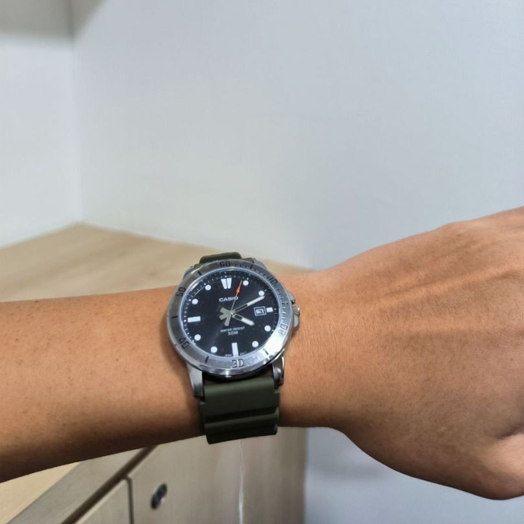 CASIO Analog 'Olive Green' MTP-VD01-3EV