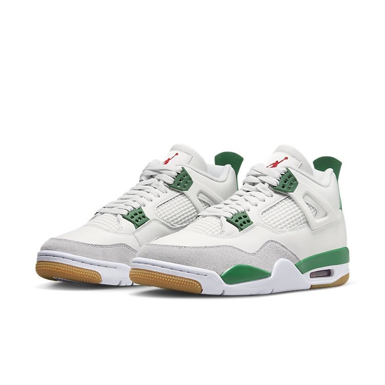 Air Jordan 4 Retro SB 'Pine Green' DR5415-103