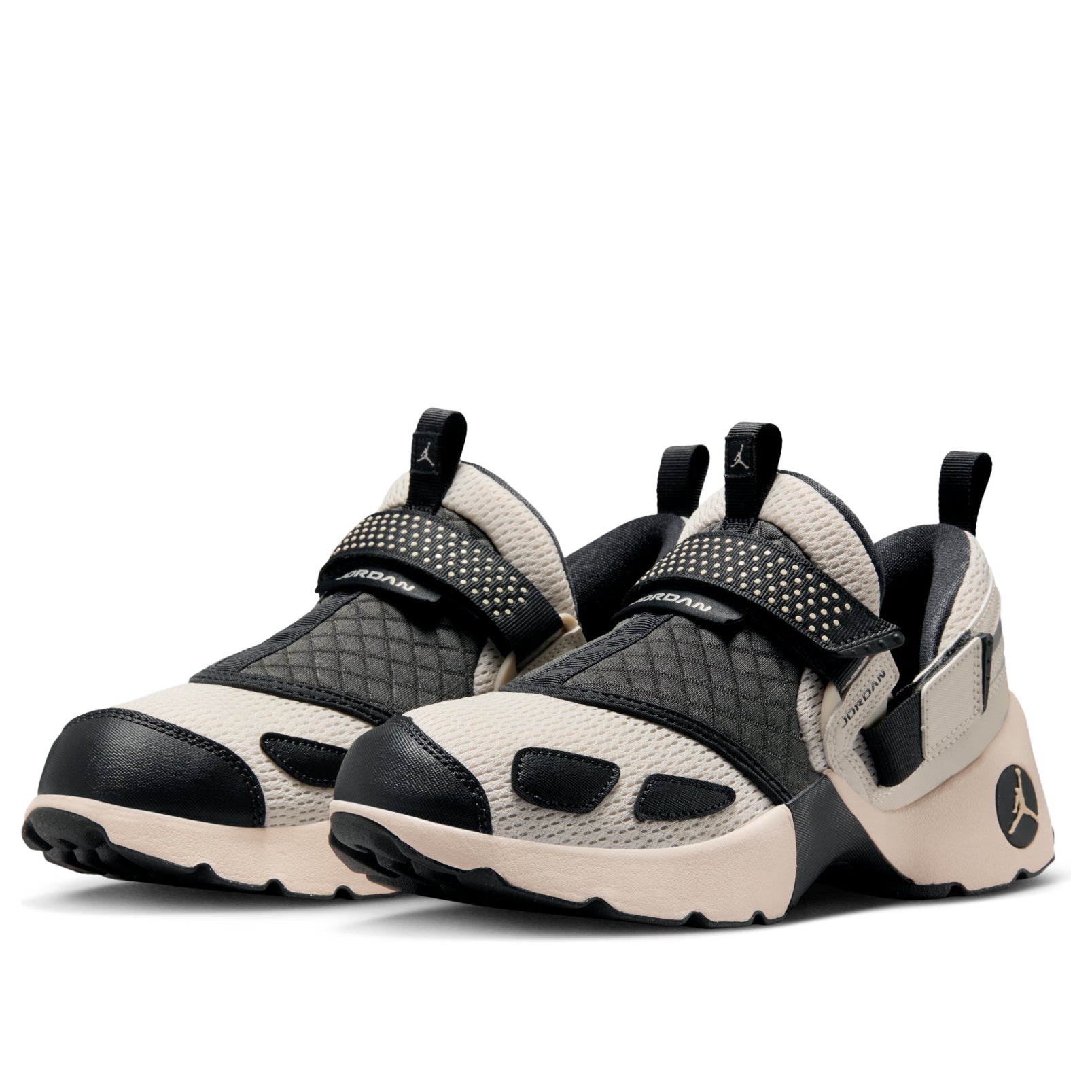 (WMNS) Air Jordan Trunner LX 'Light Orewood Brown Anthracite' HQ2164-102