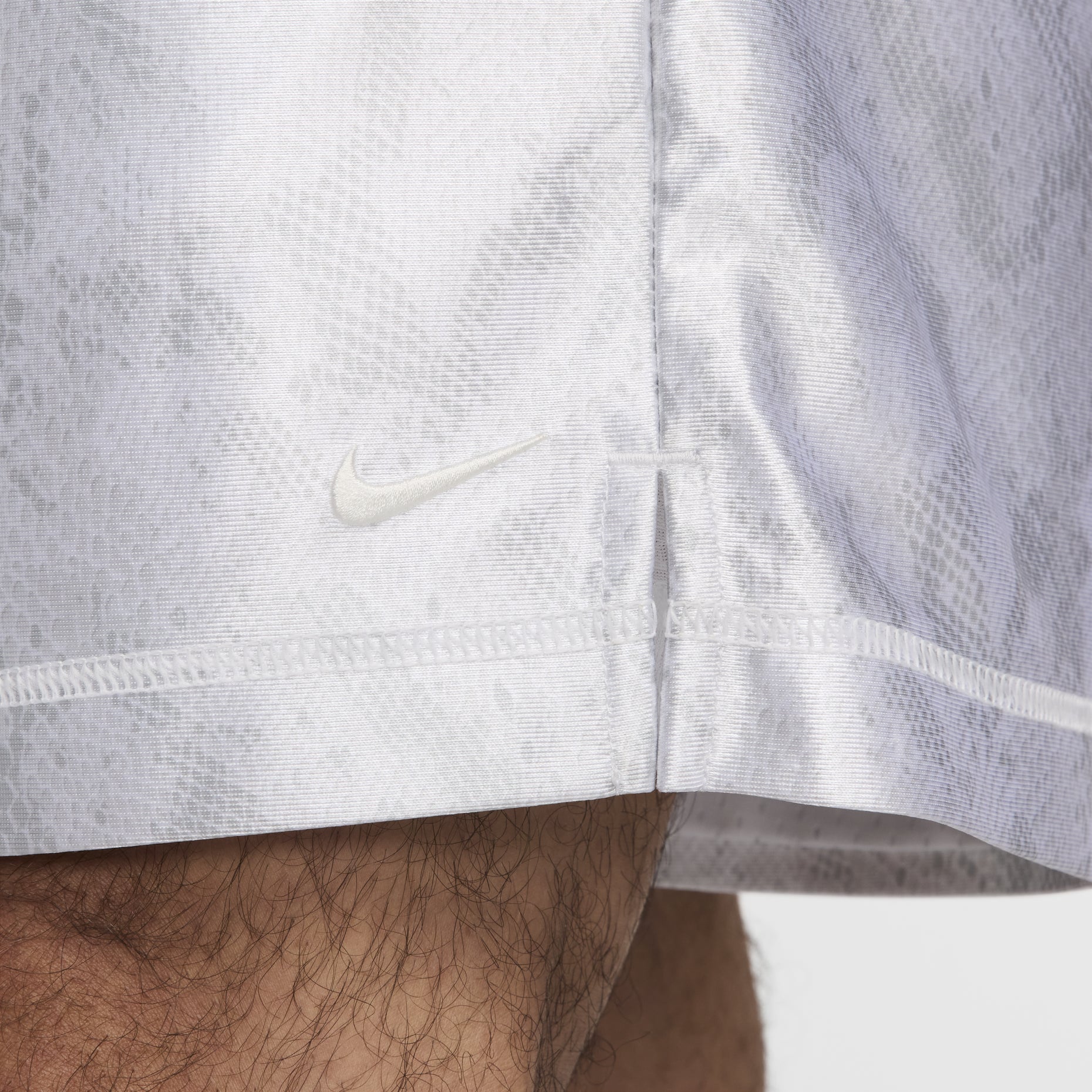Nike Kobe 6inch Dri-FIT Standard Issue Reversible Basketball Shorts Asia Sizing 'White' FZ0933-100