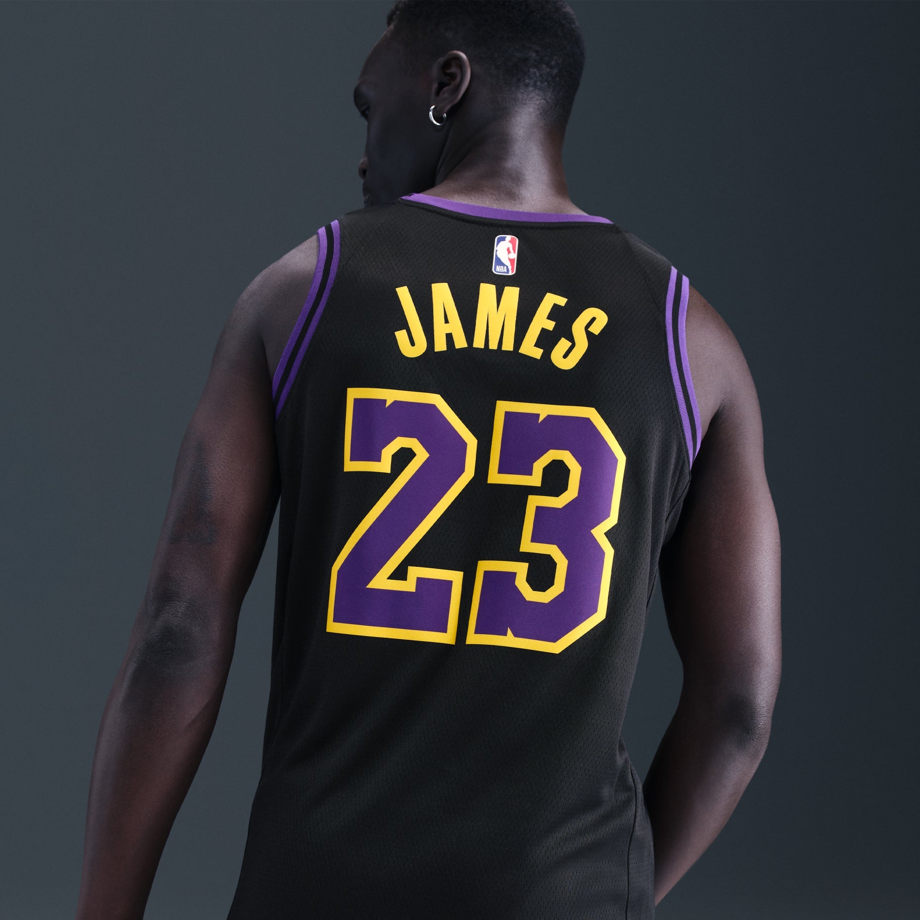 Nike NBA Lebron James Los Angeles Lakers 2023/24 City Edition Swingman Jersey #23 DX8506-012