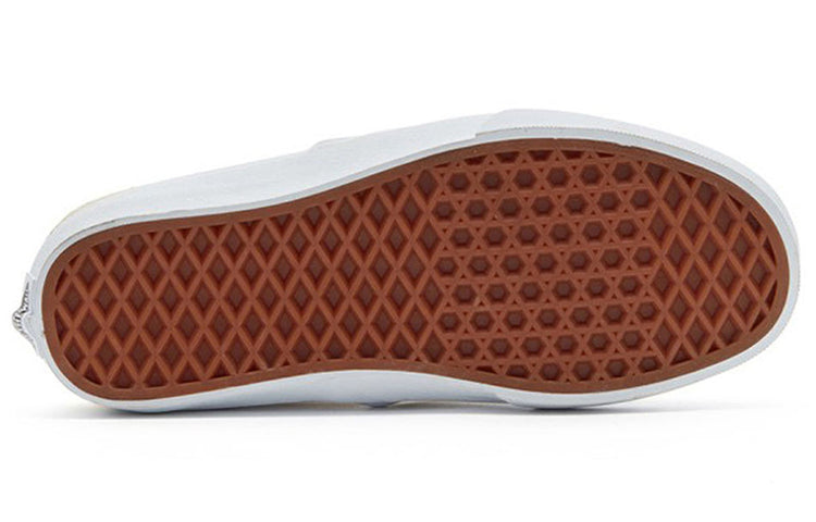 Fleece Pack x Vans Classic Slip-On White VN0A4P3UTC7