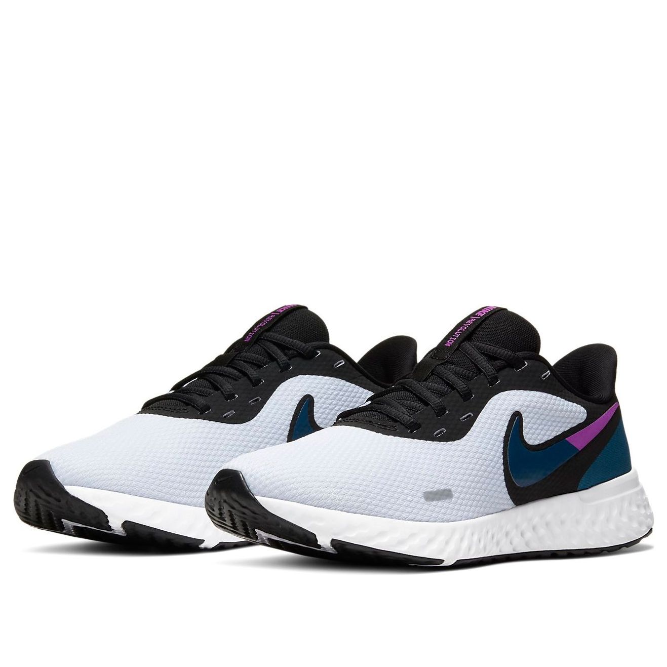 (WMNS) Nike Revolution 5 'White Valerian Blue' BQ3207-102