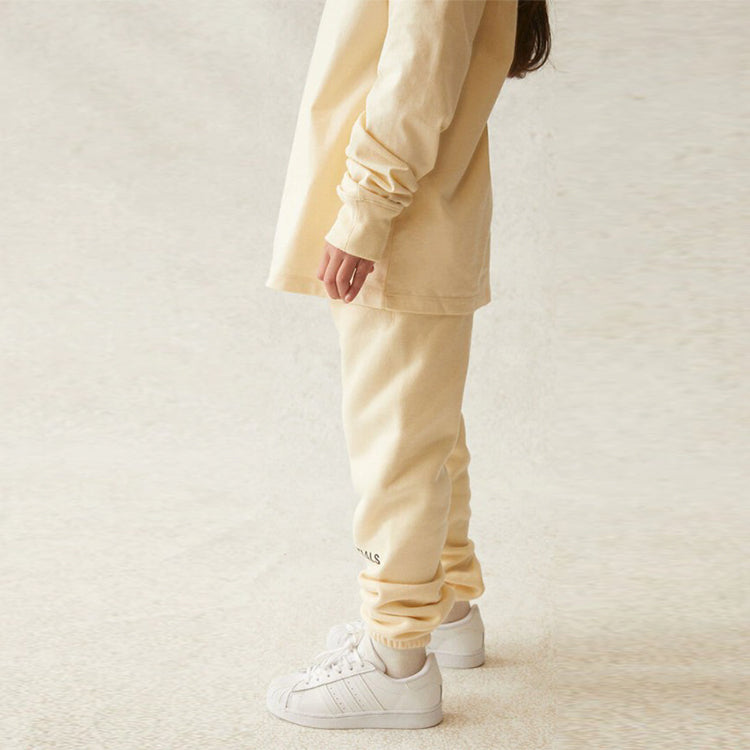 (GS) Fear of God Essentials SS21 Sweatpant Buttercream/Cream FOG-SS21-525