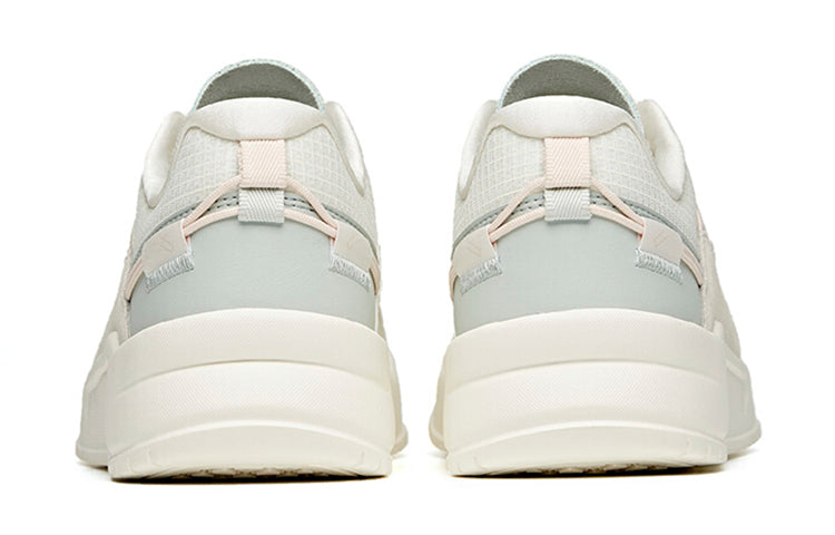 (WMNS) ANTA Skateboarding Series Sneakers 'Ivory with Pale Green' 922128820-4