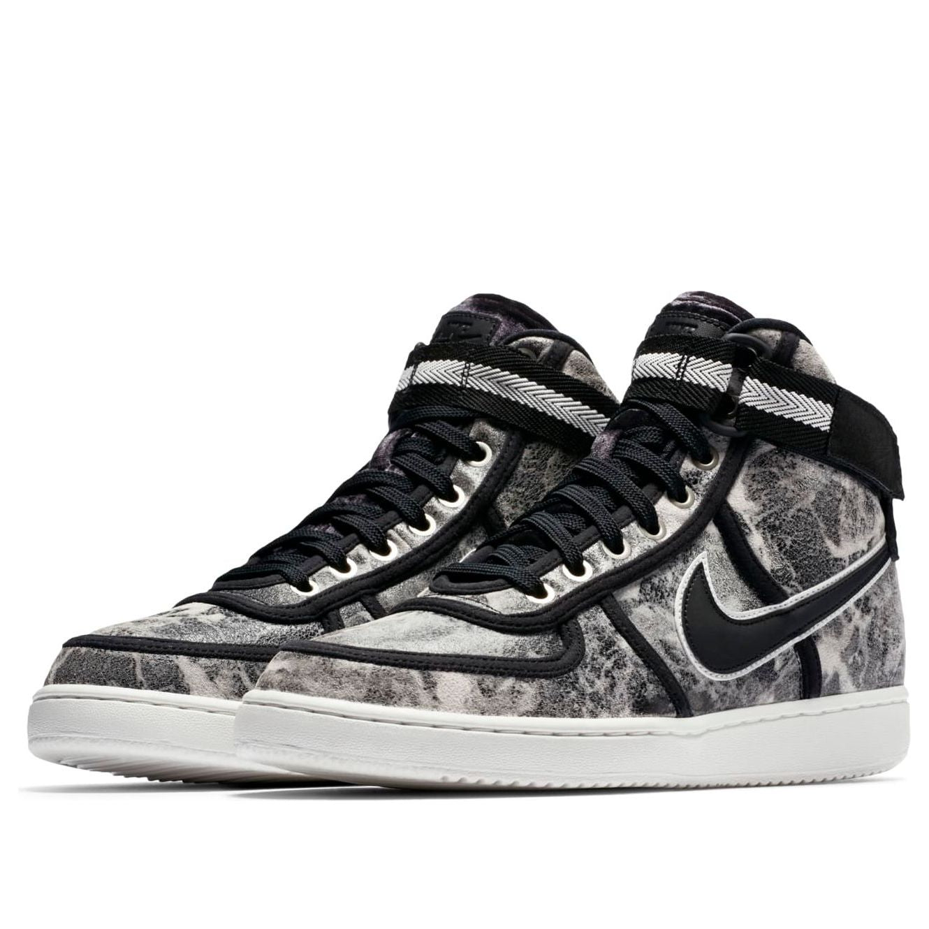 (WMNS) Nike Vandal High LX 'Black White' AQ1269-001