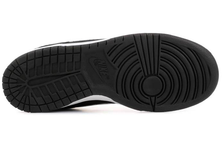 Nike SB Dunk Low Pro 'Black White' 304292-015
