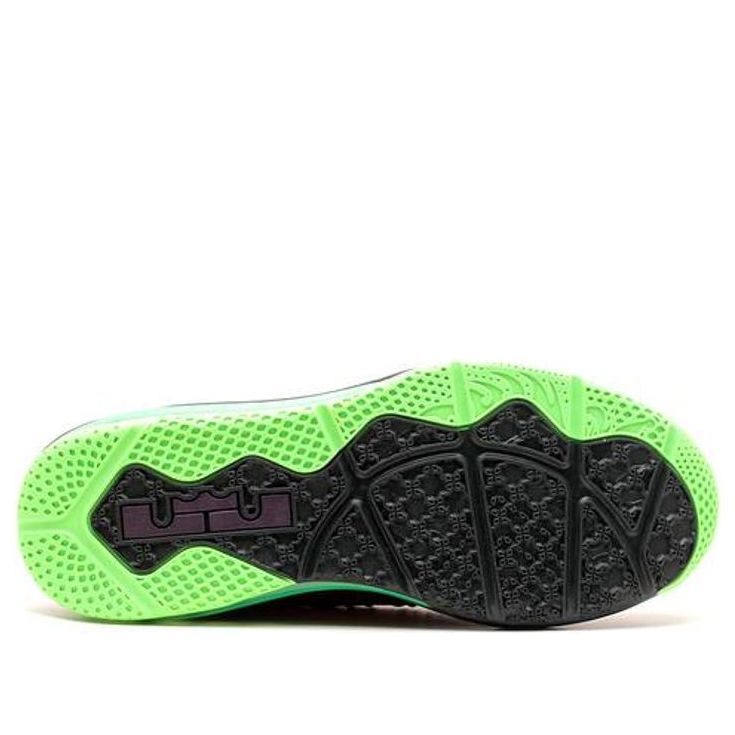 Nike Air Max LeBron 10 Low 'LeBroncurial' 579765-601