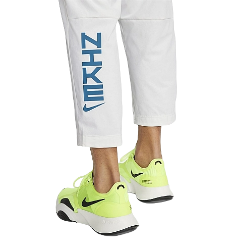Nike White DD1720-100