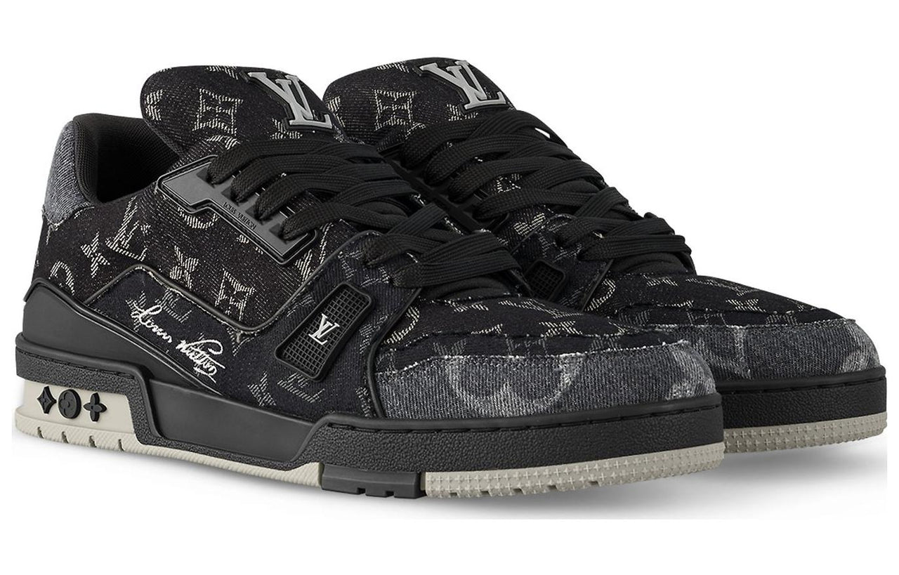 LOUIS VUITTON Low-Top Skateboard Shoes Unisex Black