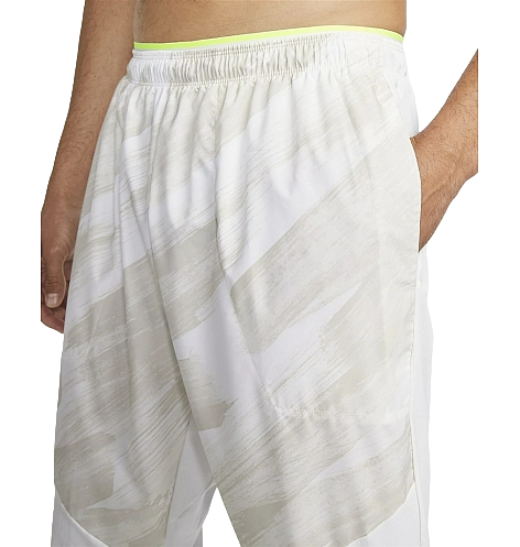 Nike White DD1720-100