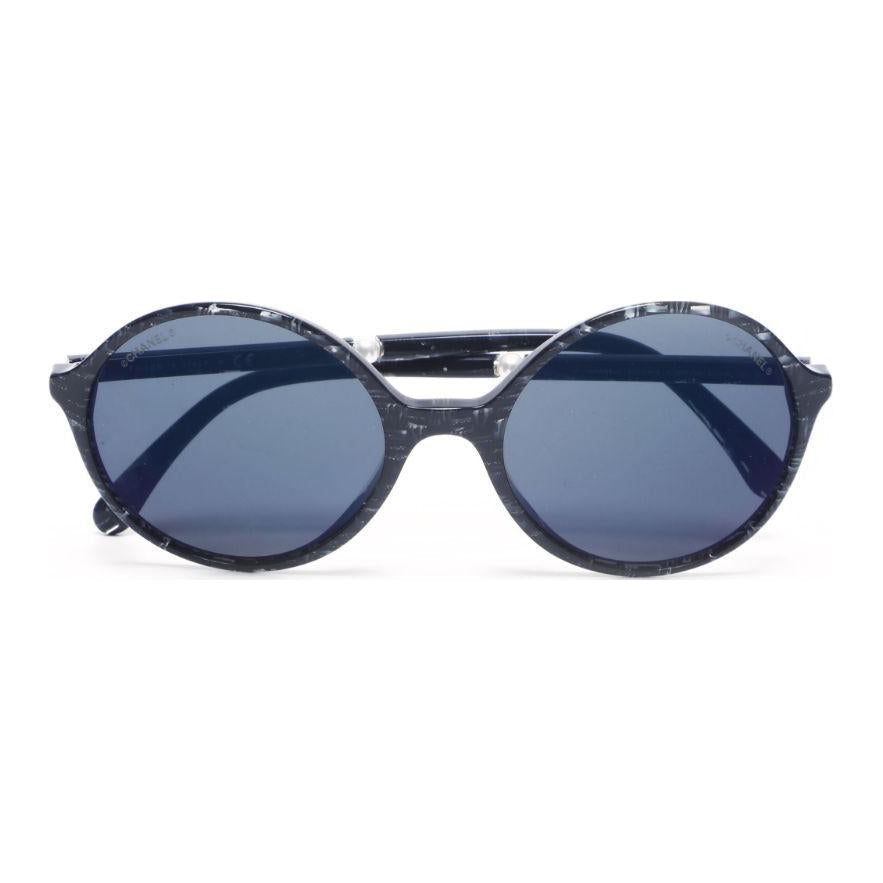 CHANEL 2000s Marbled Sunglasses