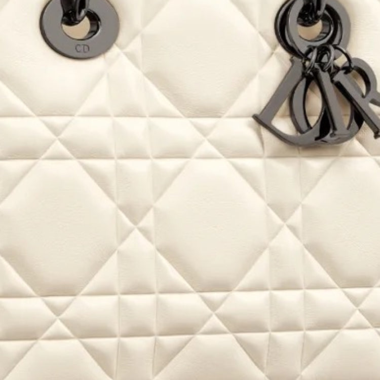 DIOR Calfskin Daisie Bag Shoulder Bag Crossbody Bag Handbag Small Size Women's White