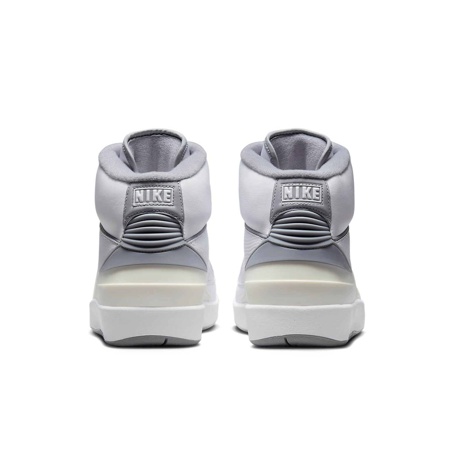 Air Jordan 2 Retro 'Cement Grey' DR8884-100