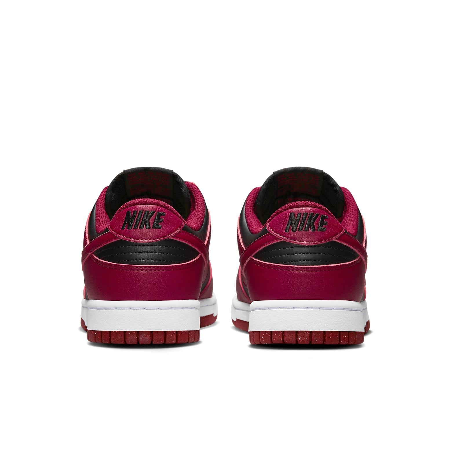 (WMNS) Nike Dunk Low Next Nature 'Team Red Black' DN1431-002
