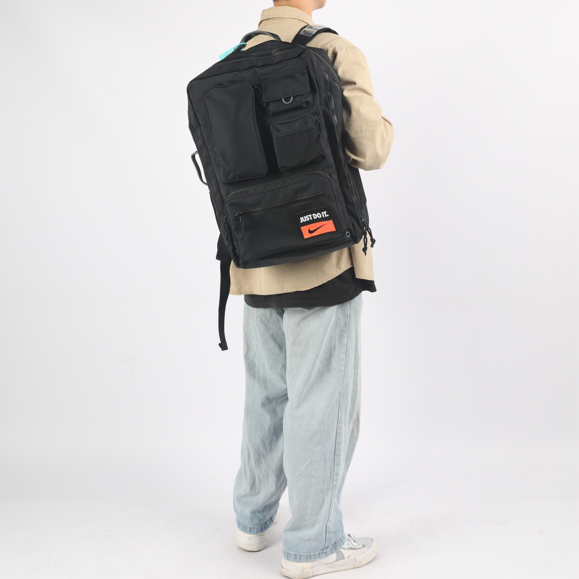 Nike Utility elite Bkpk-Fa22 Gfx Athleisure Casual Sports Student schoolbag Backpack Unisex Black DQ5226-010