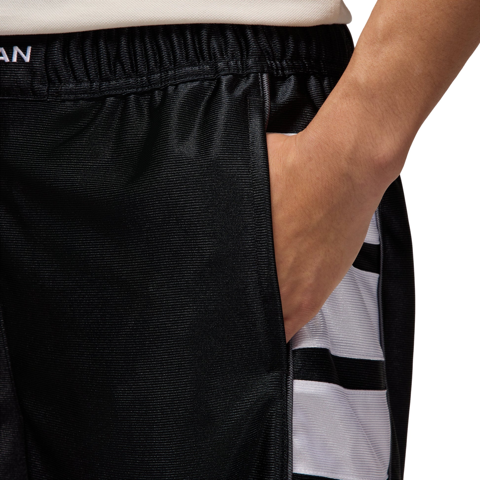 Jordan Brooklyn Cat Scratch Shorts 'Black White' HV0560-013