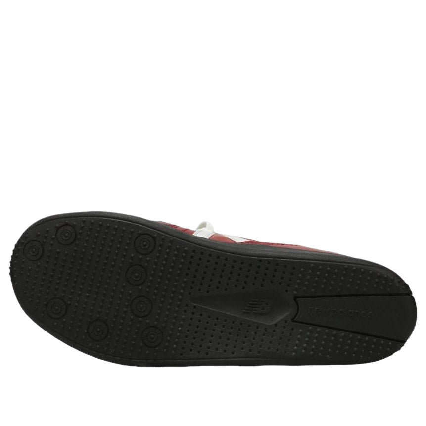 (WMNS) New Balance Flat Breeze 'Red Black White' SD2601RE
