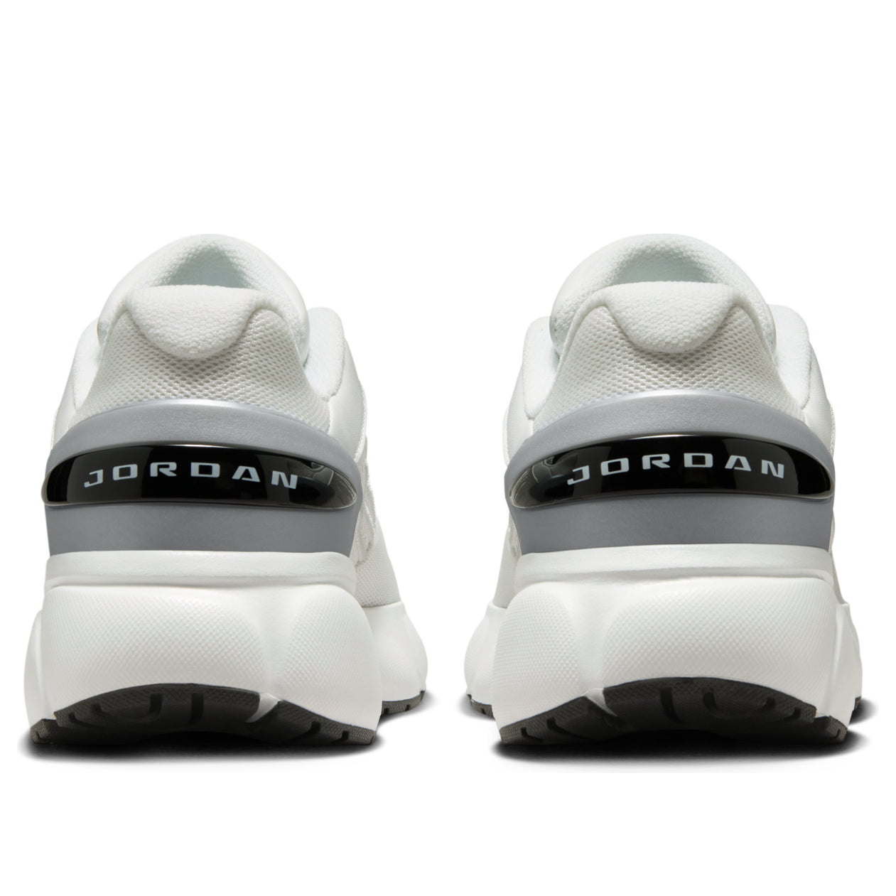 (WMNS) Air Jordan Trunner Flow 'Summit White Metallic Silver' IQ0701-101