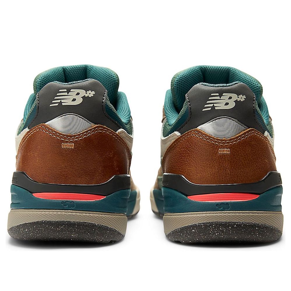 New Balance x Andrew Reynolds 933 'Mushroom New Spruce' NM933ORI