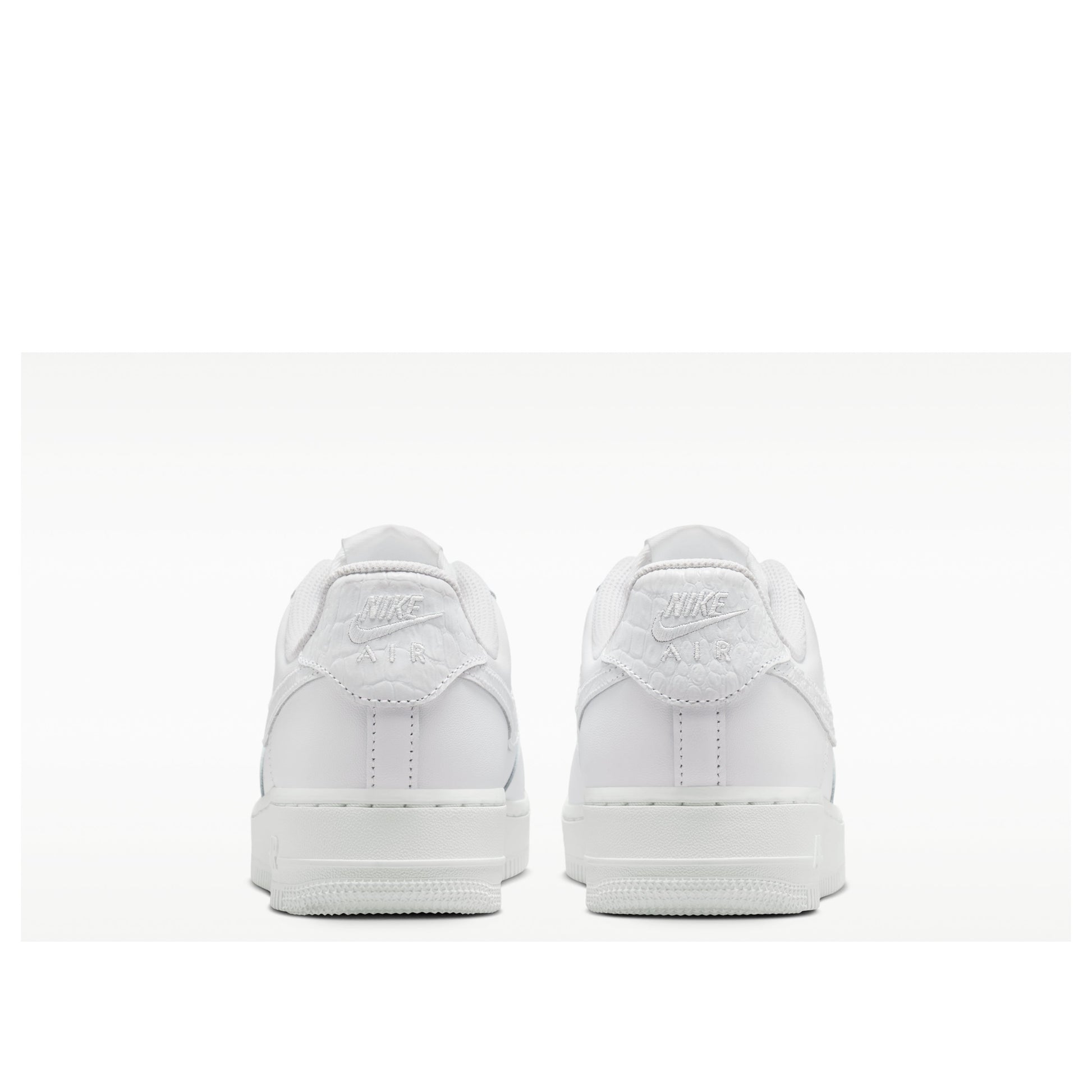 (WMNS) Nike Air Force 1 Low Pebble Croc 'White' IO4837-100