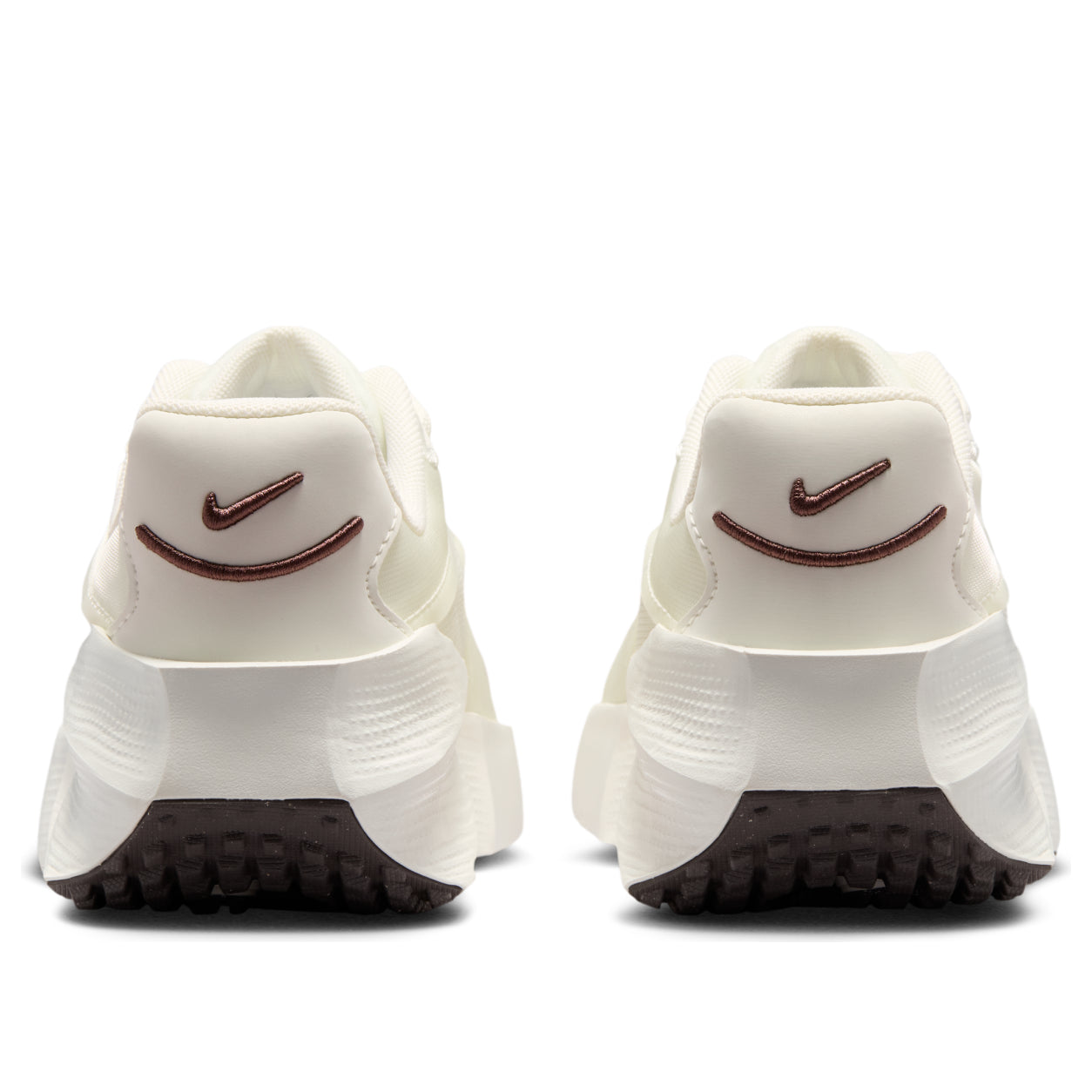 (WMNS) Nike Aura Edge 'Sail Black' HQ7025-105
