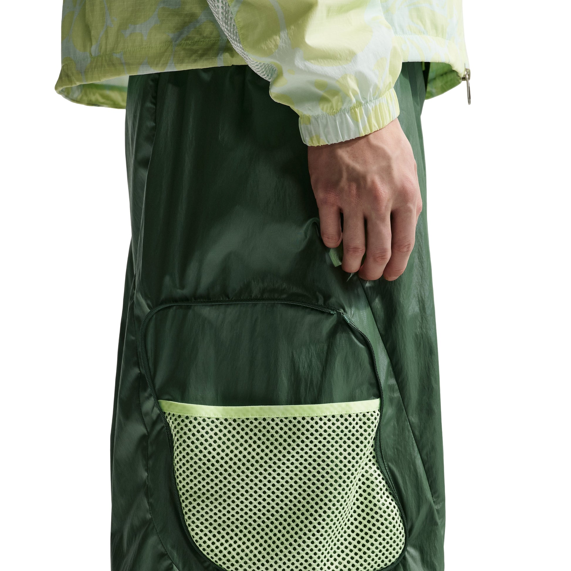 Nike Project F.R.O.G. Woven Pod Cargo Shorts 'Fir Barely Volt Barely Green' IF1292-394