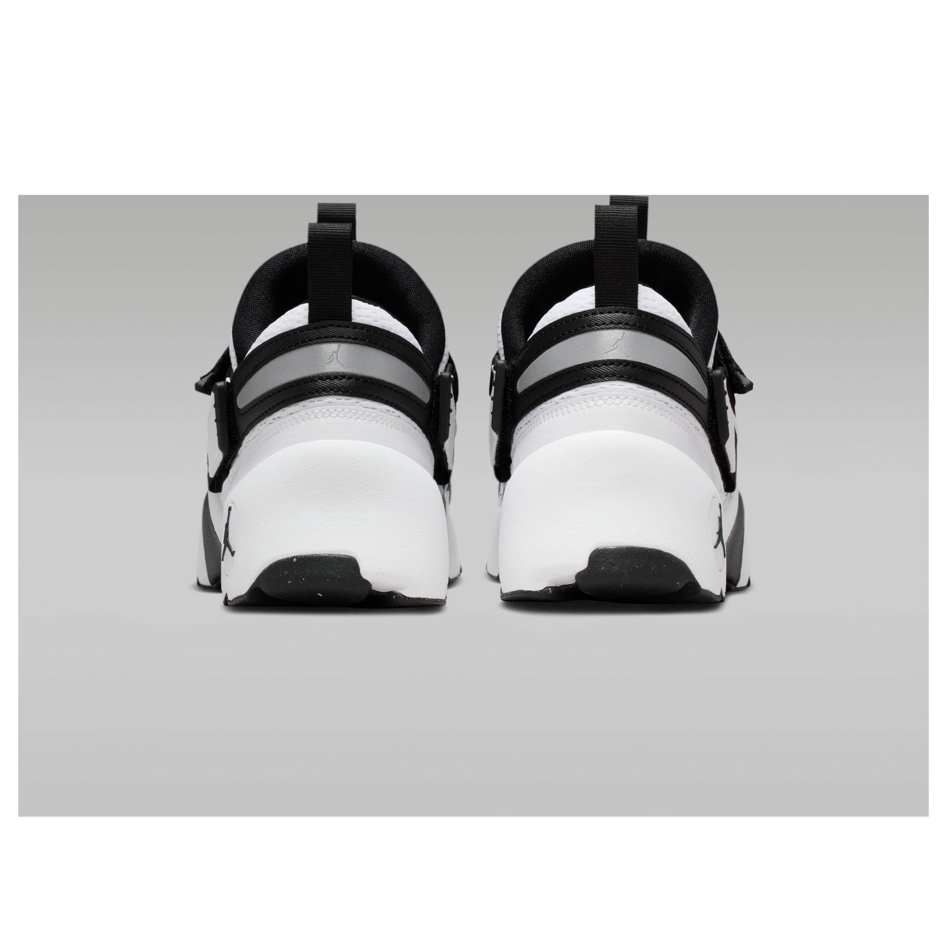 (WMNS) Air Jordan Trunner LX 'Black White' HQ2164-100