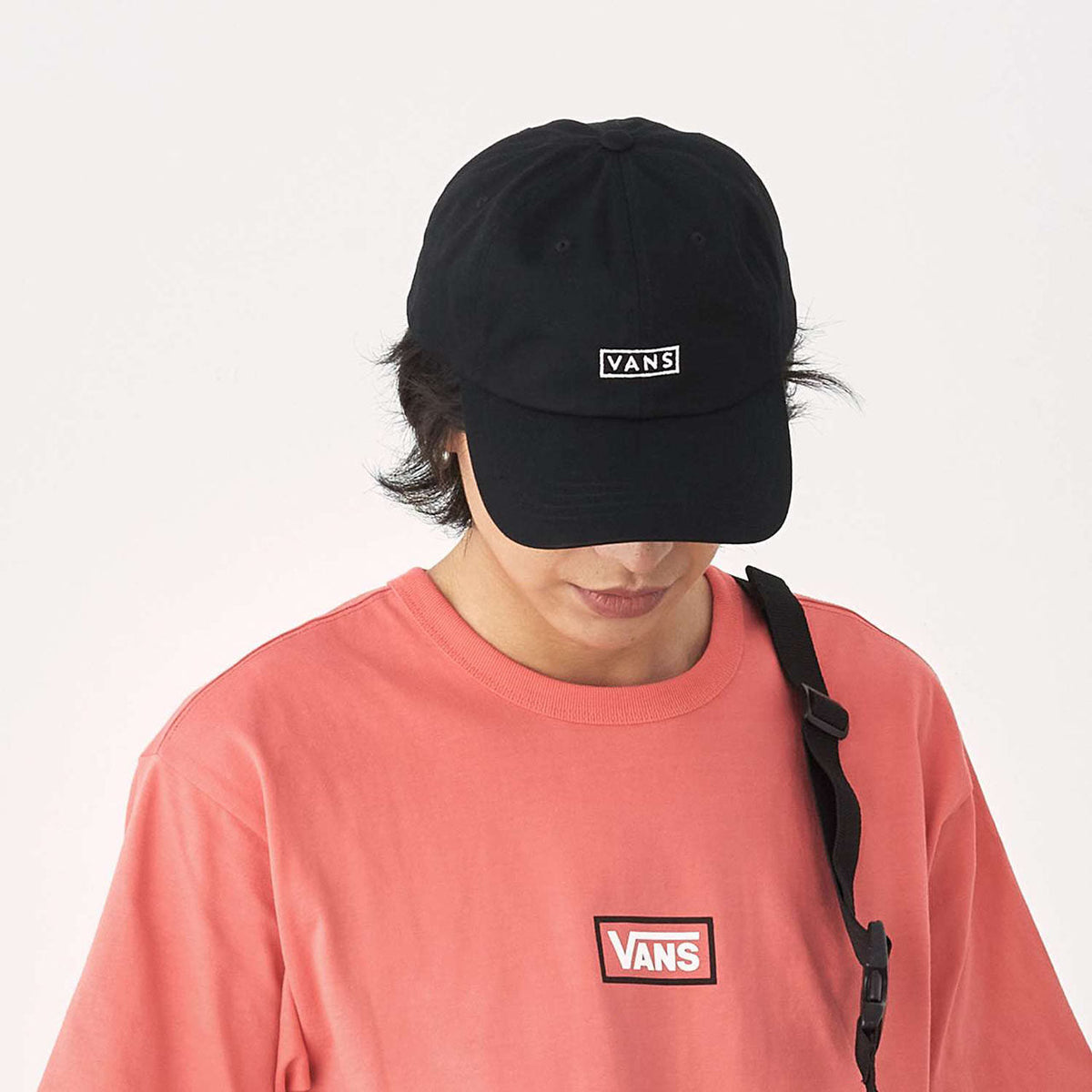 Vans Curved Bill Jockey Hat 'Black' VN0A36IUBLK