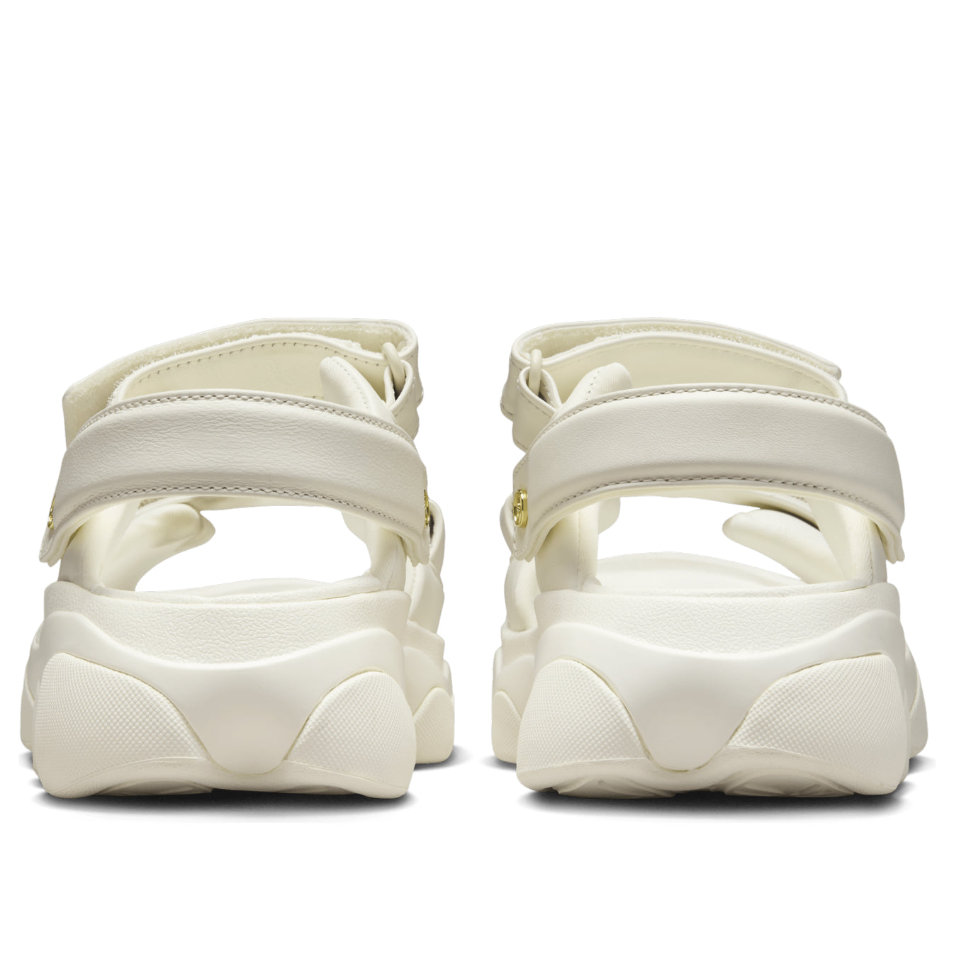 (WMNS) Air Jordan Deja Sandal 'Sail Metallic Gold' FN5036-100